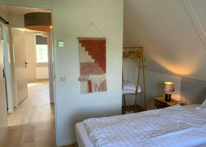 בית נופש Het Belegh Groll 5-persoons